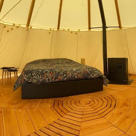 Nuit Insolite En Tipi Avec Bain Nordique Privatif, Petits Dejeuners Inclus Luxusní stan Medonville