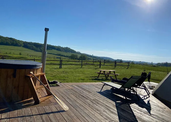 Nuit Insolite En Tipi Avec Bain Nordique Privatif, Petits Dejeuners Inclus Роскошный шатер *